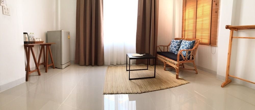 Baan Iyara Hotel Nan Kültér fotó