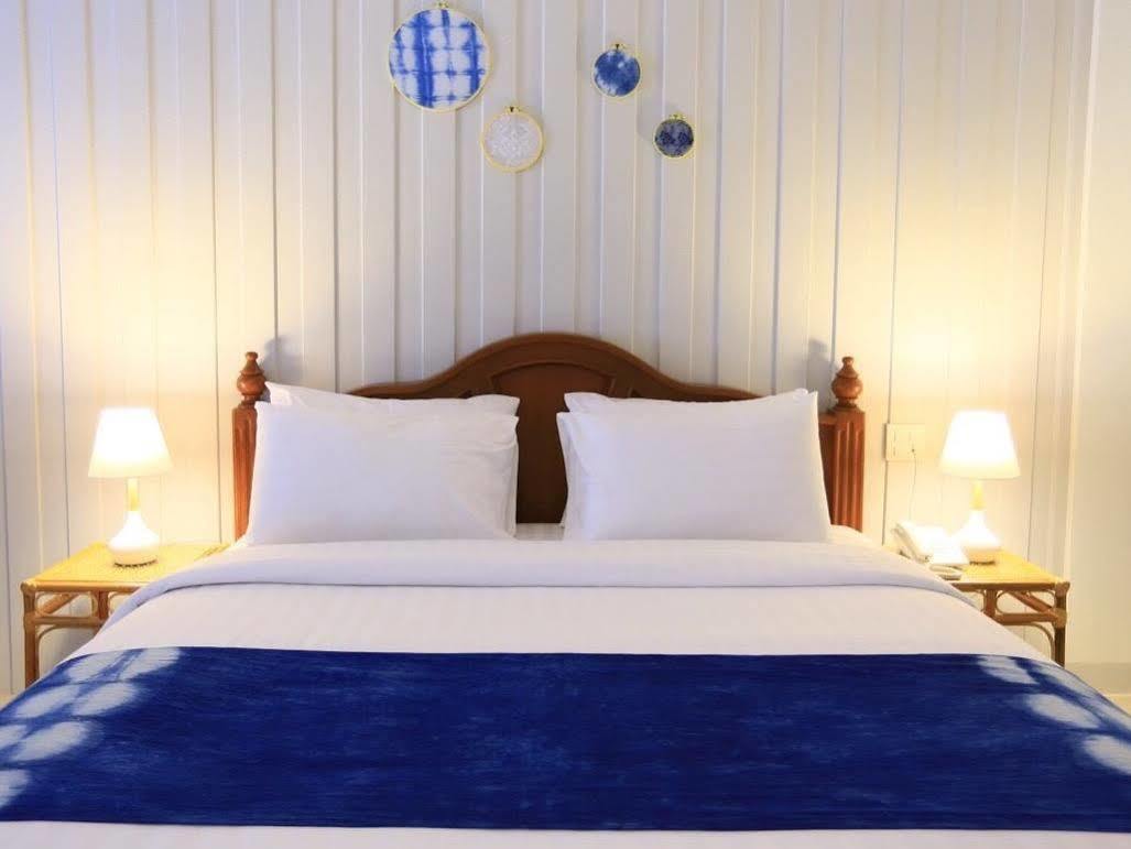 Baan Iyara Hotel Nan Kültér fotó