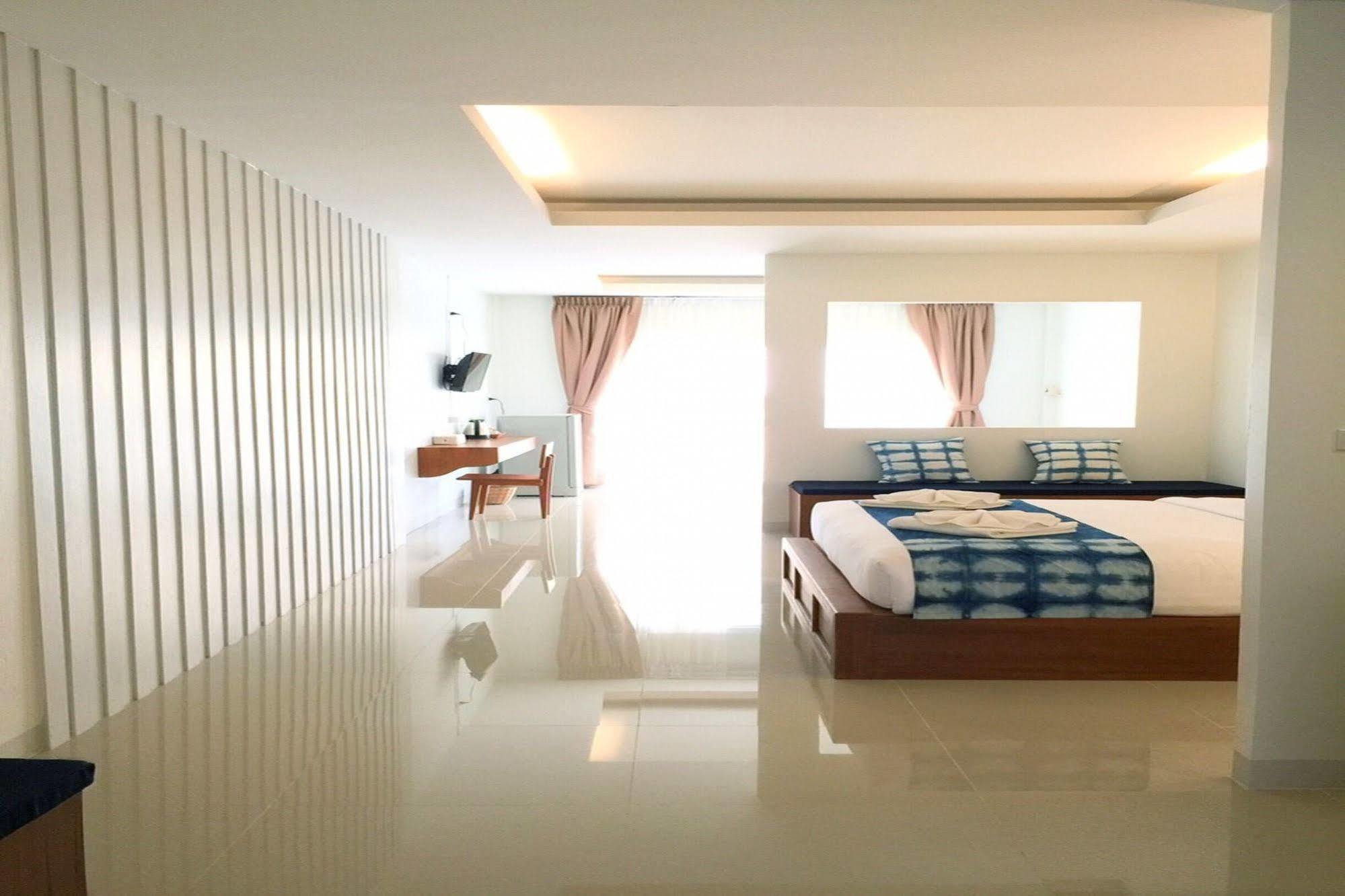 Baan Iyara Hotel Nan Kültér fotó